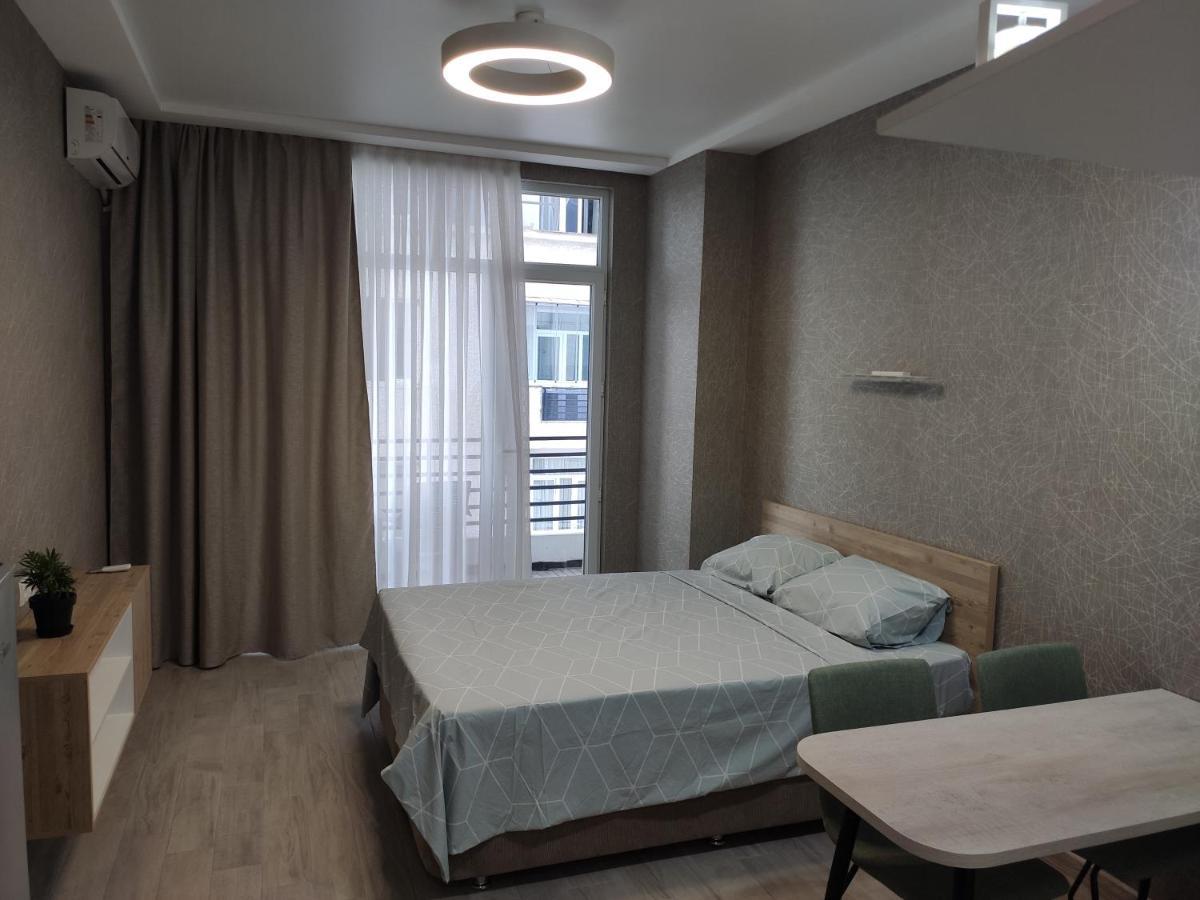 Real Palace Studio Batumi Luaran gambar