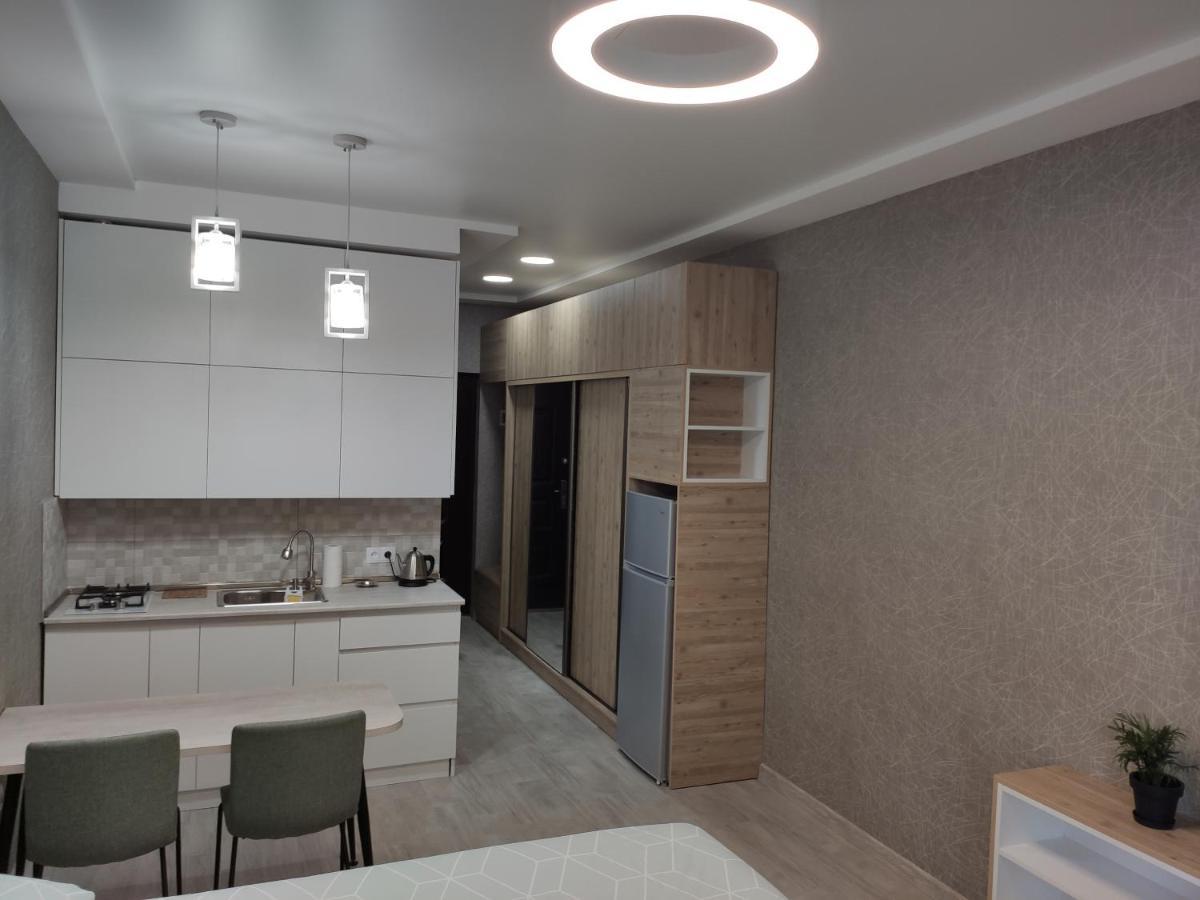 Real Palace Studio Batumi Luaran gambar